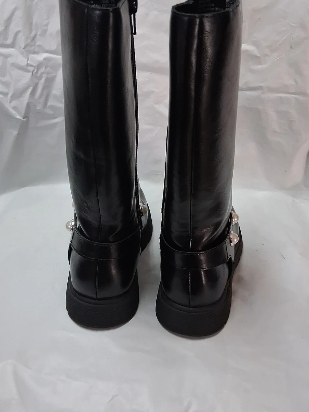 Sonoma stylish pearl boots